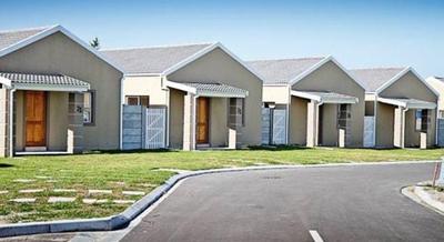 House For Sale in Greenfields, Cape Town