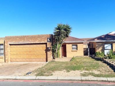 House For Sale in Normandie, Brackenfell